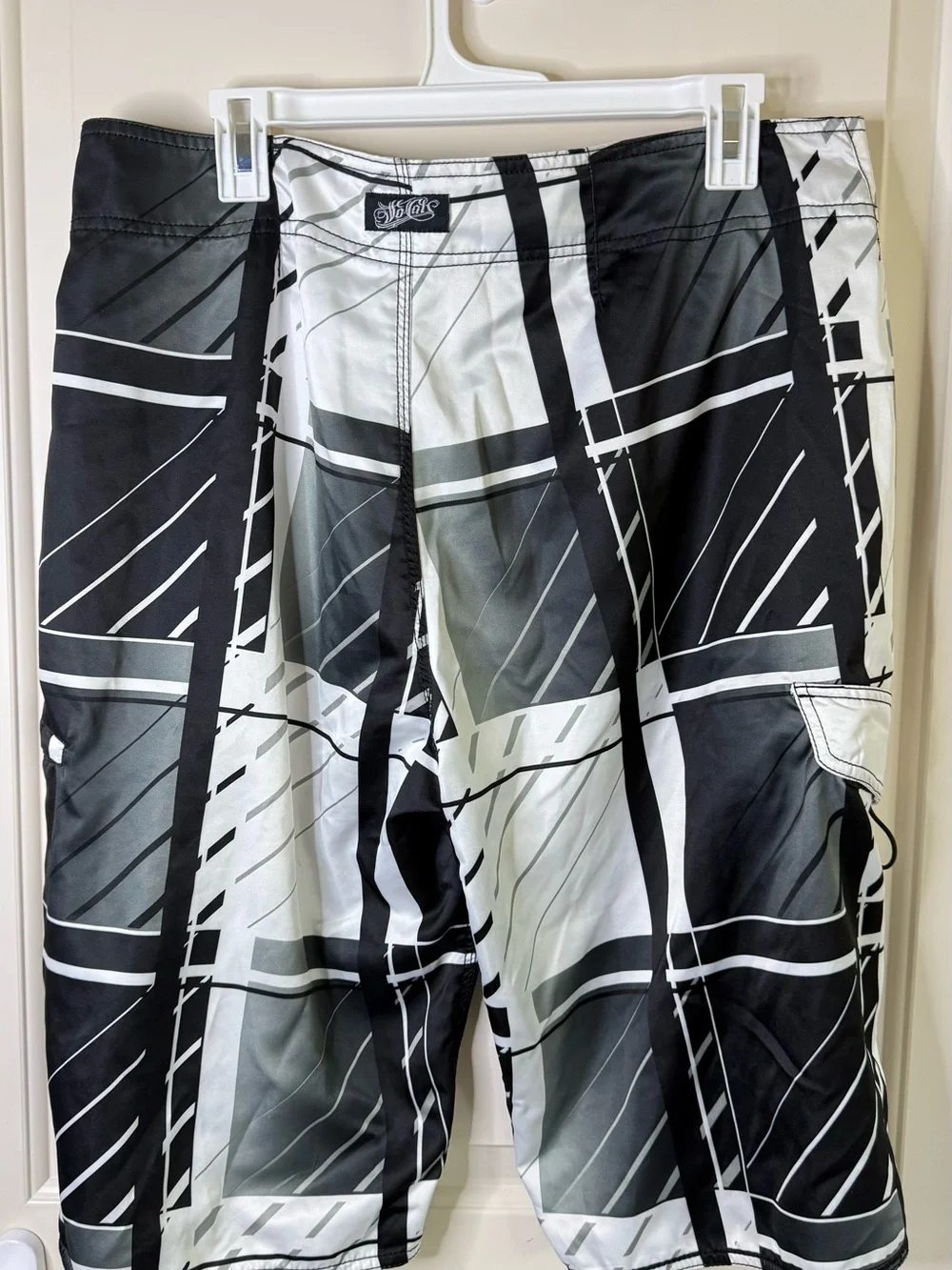 SoCal Vintage Men's Black & White Graphic Swim Board Shorts - Lace-Up Waist 36